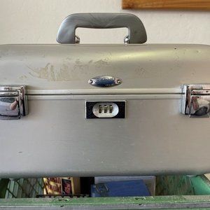 Vintage Halliburton ZERO Cosmetic Case